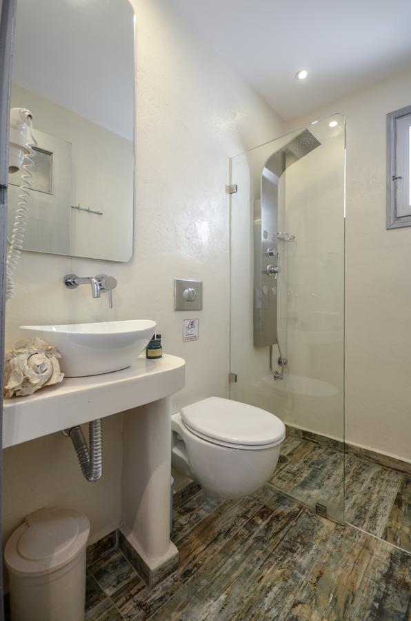 Depis Suites Naxos City Ngoại thất bức ảnh