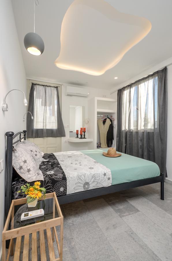 Depis Suites Naxos City Ngoại thất bức ảnh