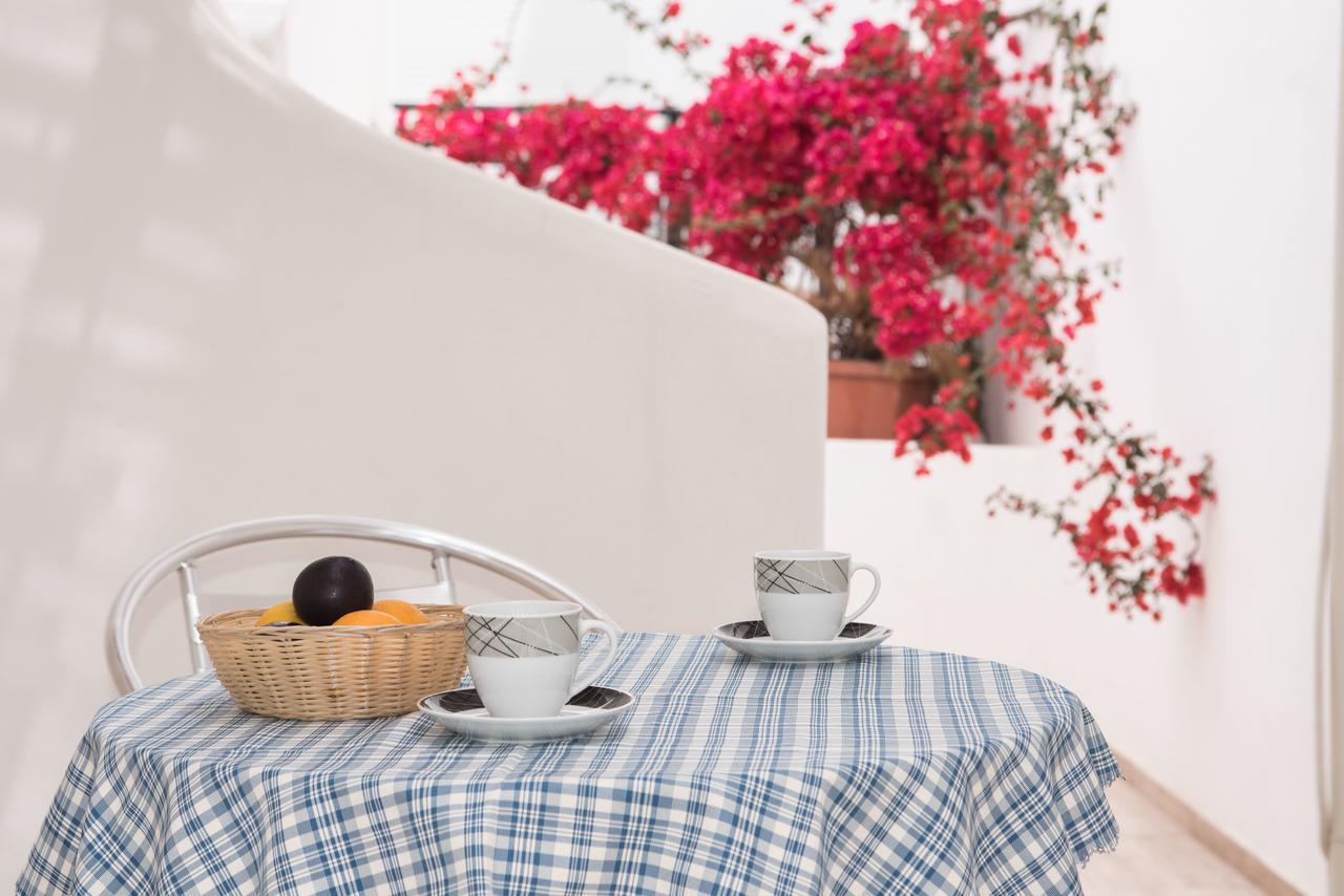 Depis Suites Naxos City Ngoại thất bức ảnh