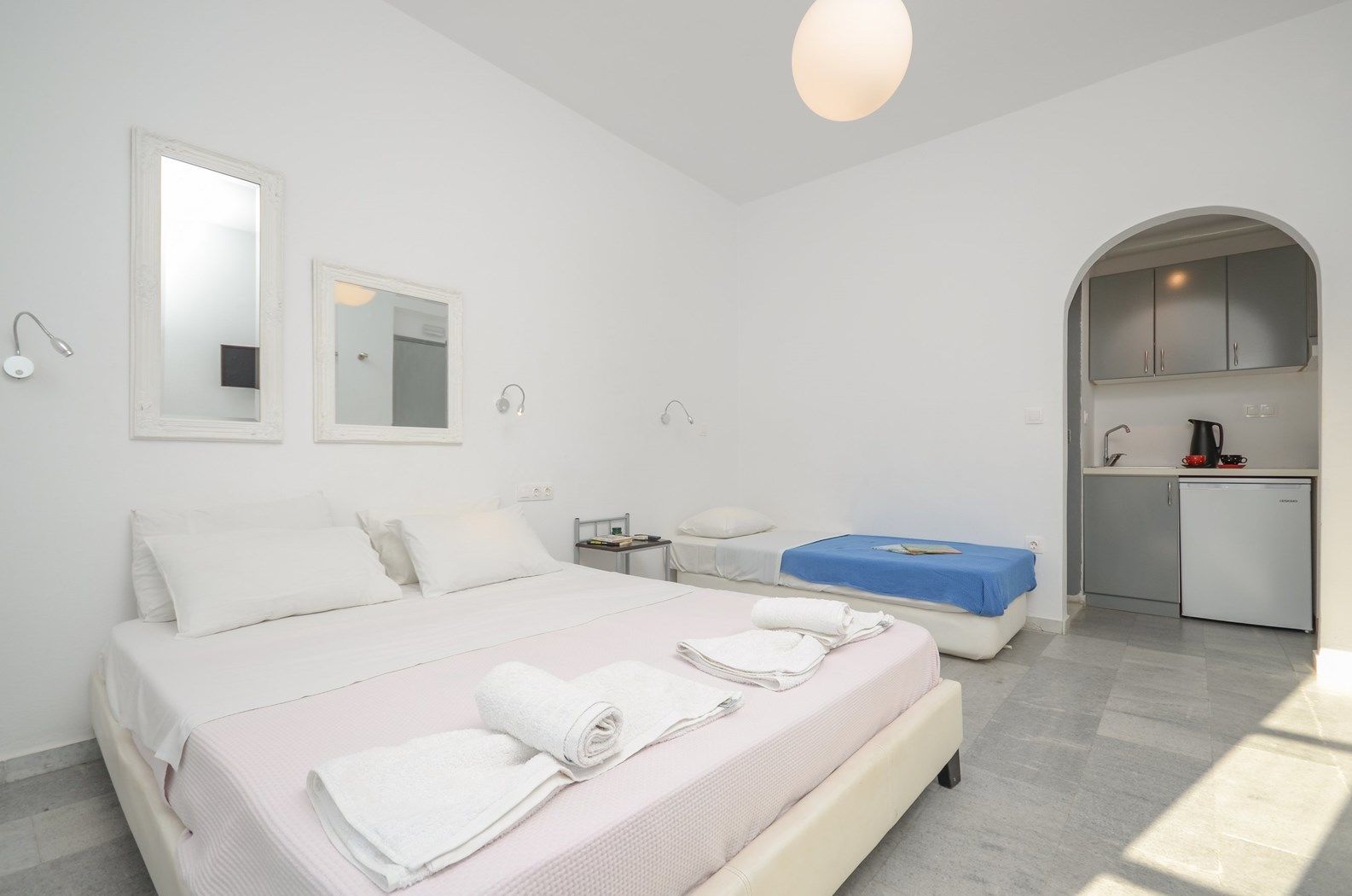 Depis Suites Naxos City Ngoại thất bức ảnh