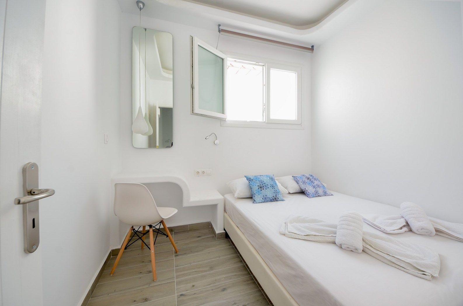 Depis Suites Naxos City Ngoại thất bức ảnh